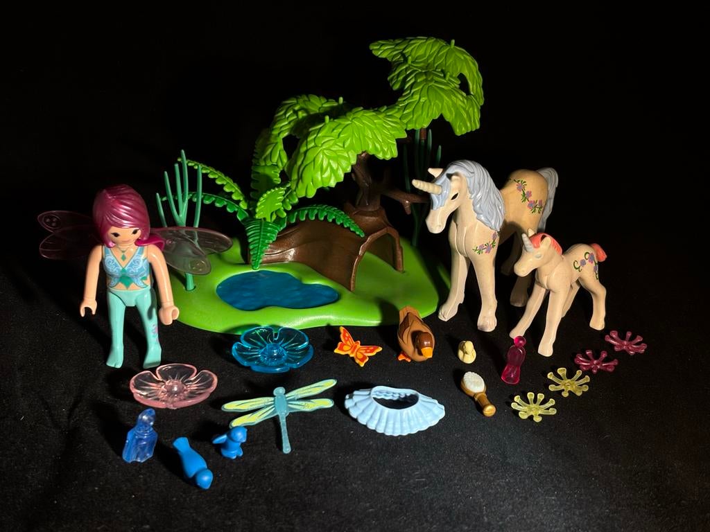 Playmobil Feeënwereld met eenhoorns en accessoires, Ophalen of Verzenden, Zo goed als nieuw