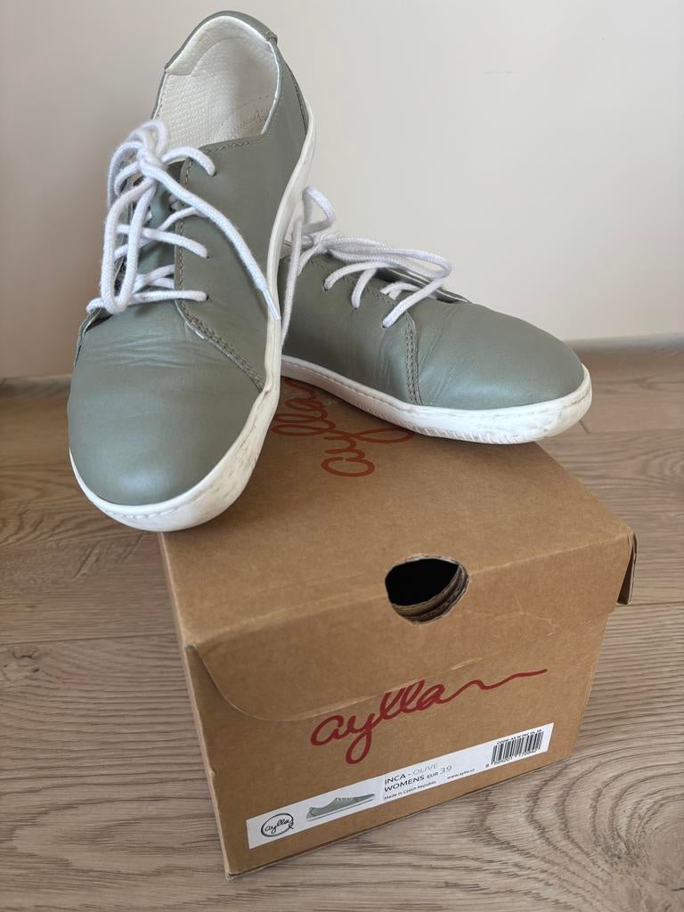 Aylla Inca Ladies Olive Barefoot Sneakers - Maat 39, Kleding | Dames, Schoenen, Ophalen of Verzenden, Zo goed als nieuw, Groen