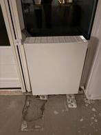 Witte radiator in goede staat, 30 tot 80 cm, Hoog rendement (Hr), Radiator, Ophalen of Verzenden