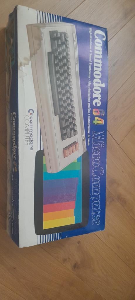Commodore 64 MicroComputer in originele doos, Computers en Software, Ophalen, Commodore