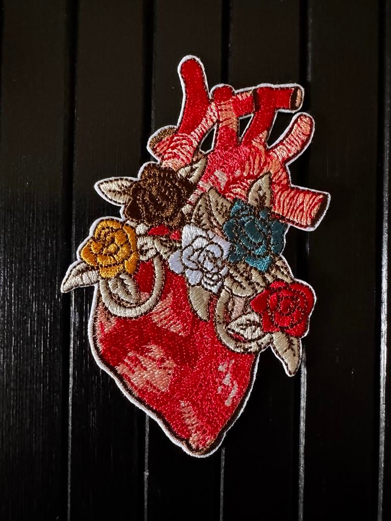 Unieke hart patch met bloemen, Ophalen, Nieuw, Overige applicaties