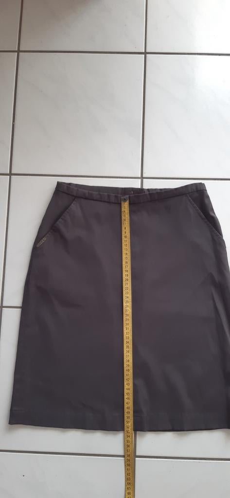 Kort rokje Calvin Klein donker grijs-bruin ong mt38, Kleding | Dames, Rokken, Gedragen, Maat 38/40 (M), Grijs, Boven de knie, Ophalen of Verzenden