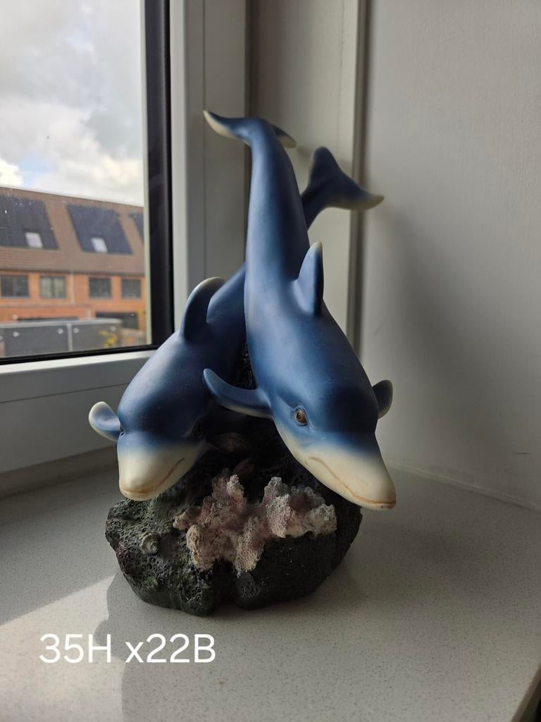 Decoratief beeldje: Twee dolfijnen op koraal, Verzamelen, Dierenverzamelingen, Ophalen of Verzenden