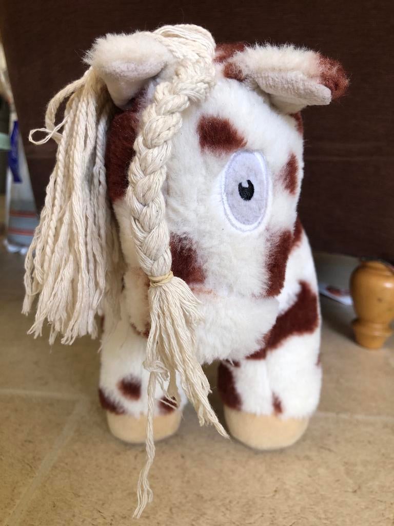 Rood bonte crafty pony - Zo goed als nieuw, Kinderen en Baby's, Speelgoed | Knuffels en Pluche, Ophalen of Verzenden, Zo goed als nieuw