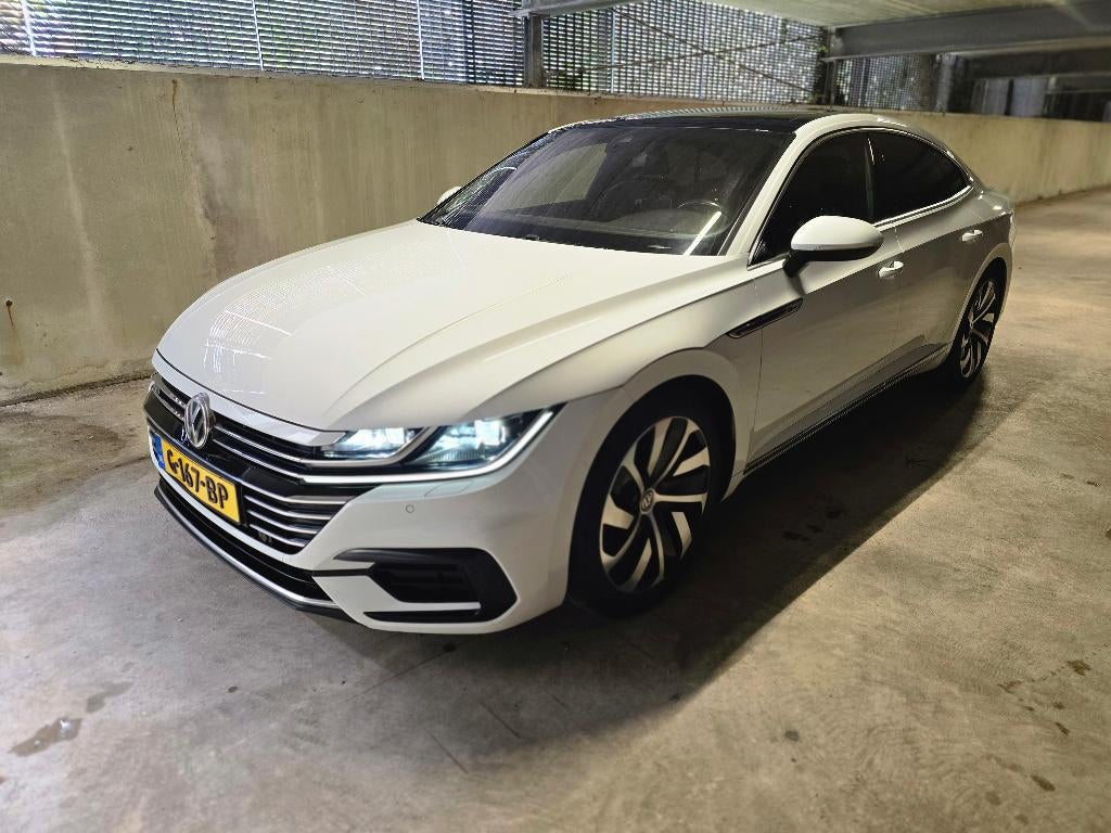 Volkswagen Arteon R-Line 1.5 TSI ACT(2019)|Nap|Full NL Auto!, Auto's, Arteon, 1498 cc, 4 cilinders, Wit