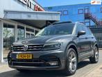 Volkswagen Tiguan 2.0 TSI 4Motion Highline 220 PK R Line - P, Automaat, Stof, 750 kg, 4 cilinders