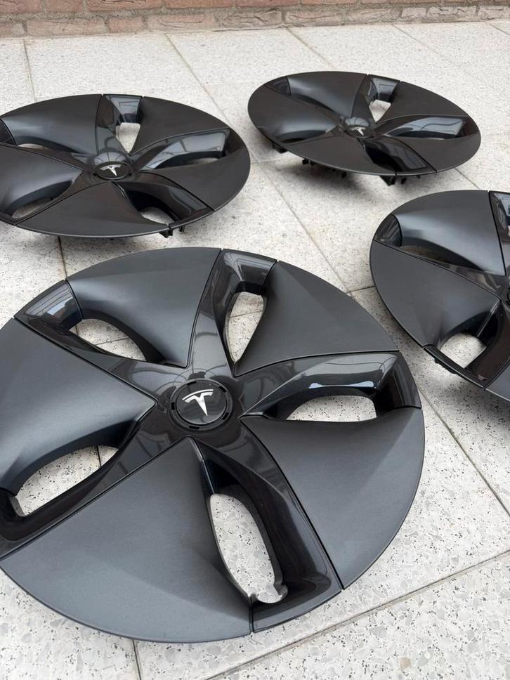 Tesla Wieldoppen, Auto diversen, Wieldoppen, Zo goed als nieuw, Ophalen of Verzenden