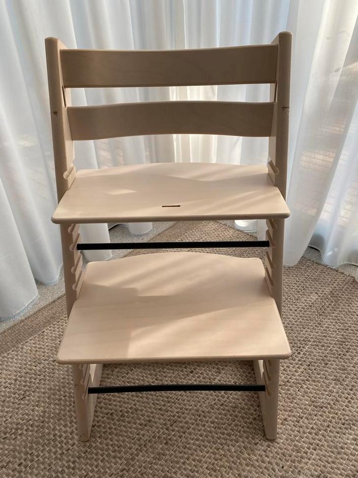 Stokke Tripp Trapp kinderstoel - white wash, Kinderen en Baby's, Kinderstoelen, Gebruikt, Meegroeistoel, Aanschuifbaar, Ophalen