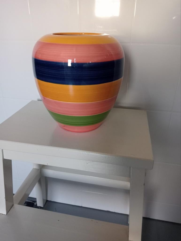 Vaas 23hoog-10doorsnee cm, Huis en Inrichting, Krukjes, Ophalen, Zo goed als nieuw, Hout