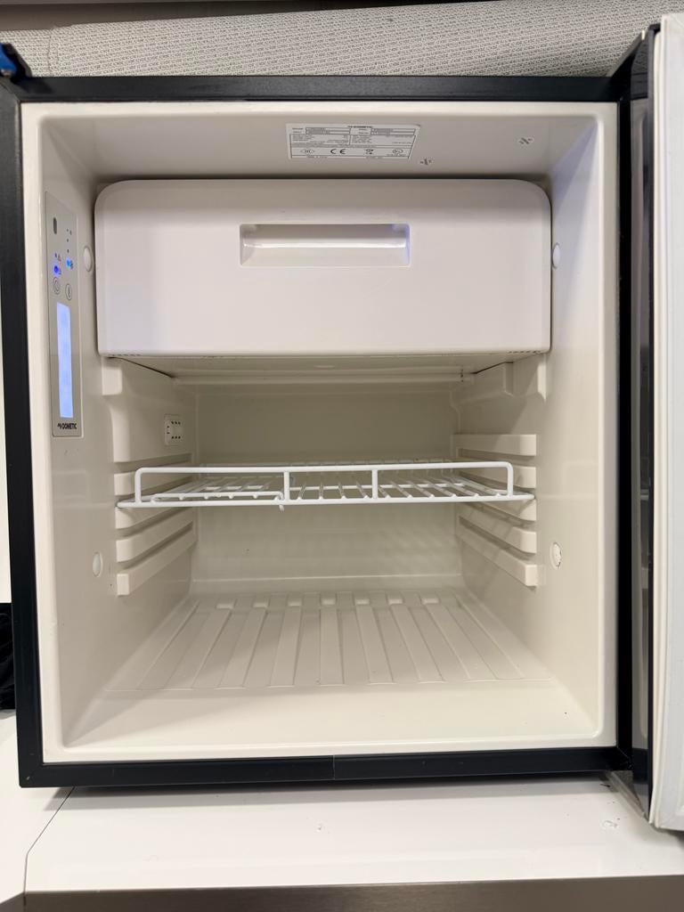 Dometic CRE065 compressor koel/vriescombi, Watersport en Boten, Ophalen, Zo goed als nieuw, Kombuis en Sanitair