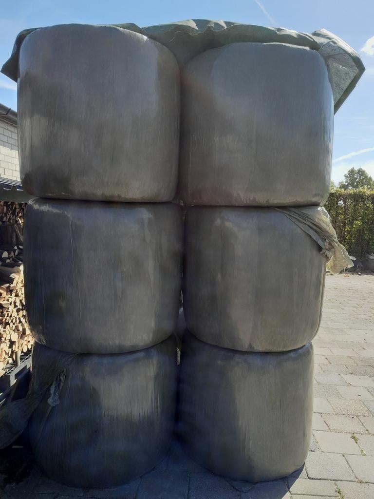 Mini balen hooi, Ophalen, Vee