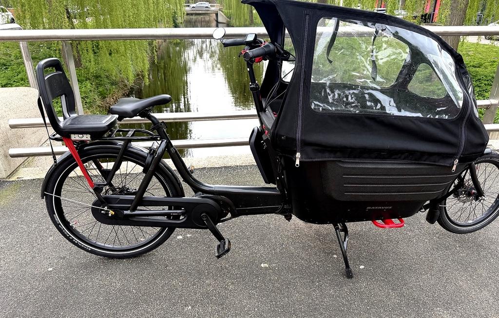 Batavus Fier 2 bakfiets elektrisch - met regenhuif 400 accu, Fietsen en Brommers, Fietsen | Bakfietsen, Gebruikt, 3 kinderen, Huif
