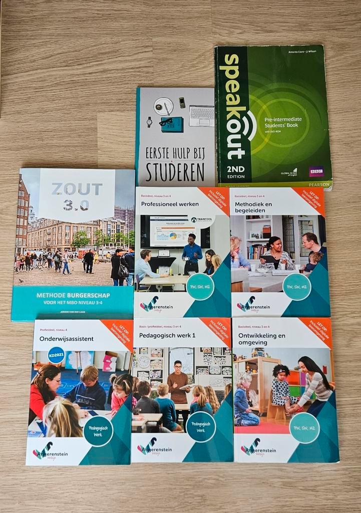 Theorieboeken Onderwijsassistent MBO, Boeken, Studieboeken en Cursussen, Gelezen, MBO, Gamma, Ophalen of Verzenden