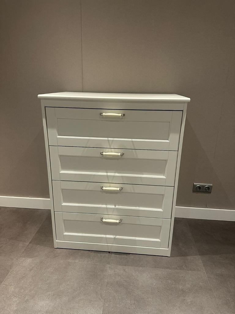 IKEA ladekast met 4 laden in goede staat, 3 of 4 laden, Ophalen of Verzenden, Gebruikt