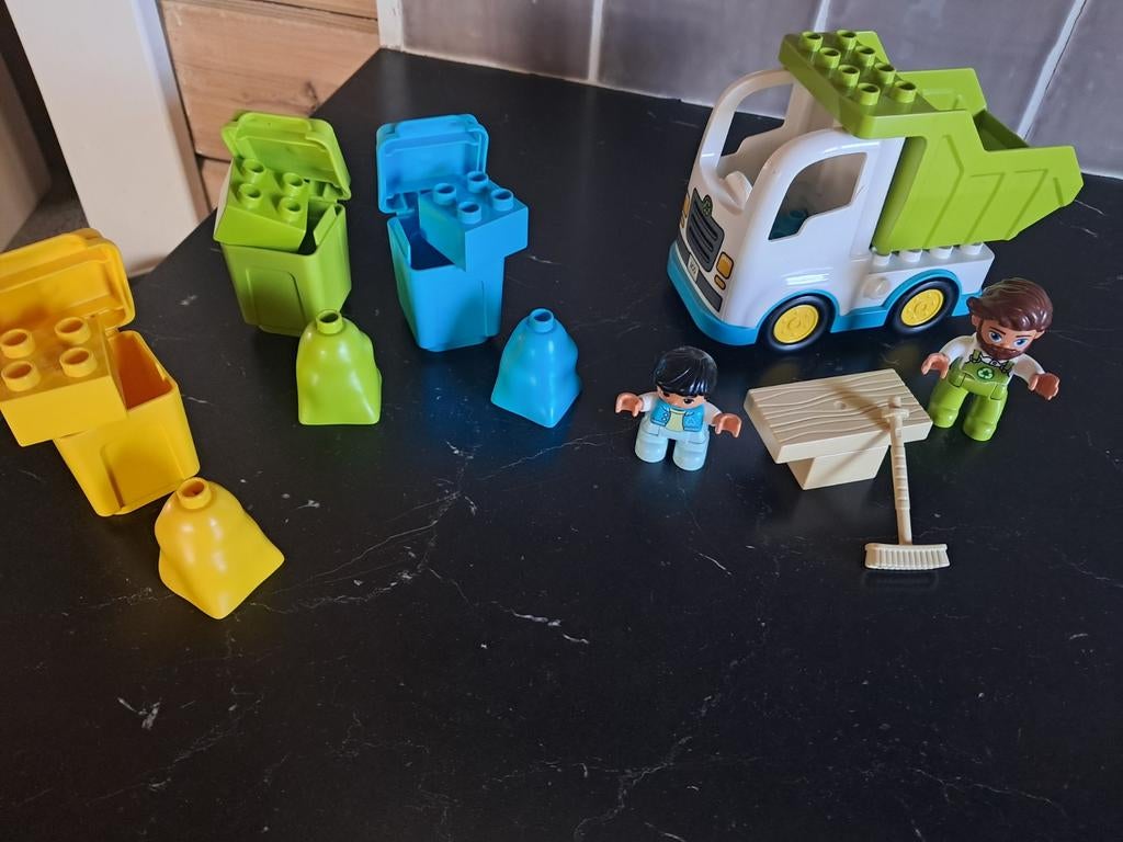 Duplo Vuilniswagen 10945, Kinderen en Baby's, Speelgoed | Duplo en Lego, Ophalen of Verzenden, Zo goed als nieuw, Duplo