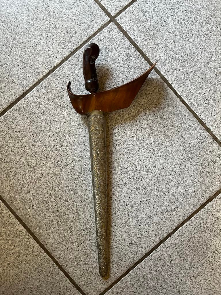 Mooie Javaanse Keris/Kris in metalen schede., Verzenden