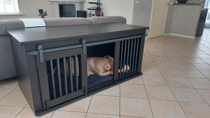 Hondenbench Meubel - Naar uw smaak gebouwd, Dieren en Toebehoren, Hondenbenches, Nieuw, Ophalen
