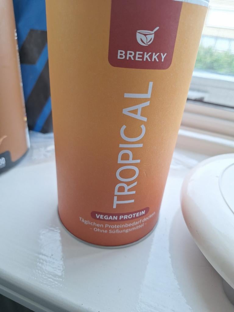 Vegan protein tropical brekky nieuw, Ophalen of Verzenden, Nieuw, Poeder of Drank