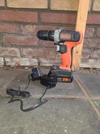 Black & Decker 18V Accuboormachine met oplader en accu, Ophalen of Verzenden, Gebruikt, Minder dan 400 watt, Boor- en Schroefmachine