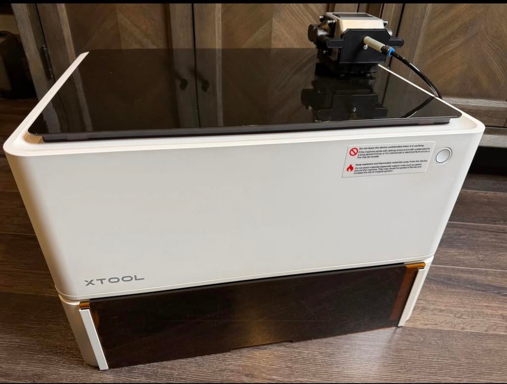 Xtool M1- 10W graveer en lasermachine., Ophalen of Verzenden, Zo goed als nieuw, Minder dan 50 cm