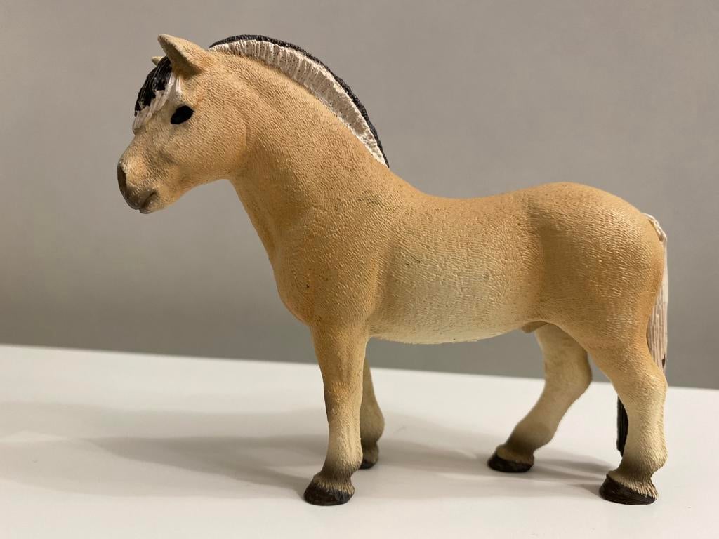 Schleich Fjord ~ 13753, Ophalen of Verzenden, Zo goed als nieuw, Paard, Beeldje of Figuurtje