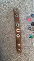 Bali Armband Maat M met 42 Clicks, Ophalen, Gebruikt, Bruin, Leer