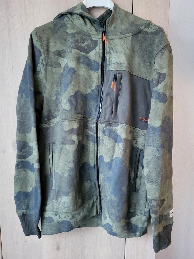Virgino vest camouflage maat 16/176, Ophalen of Verzenden, Zo goed als nieuw, Jongen, Trui of Vest
