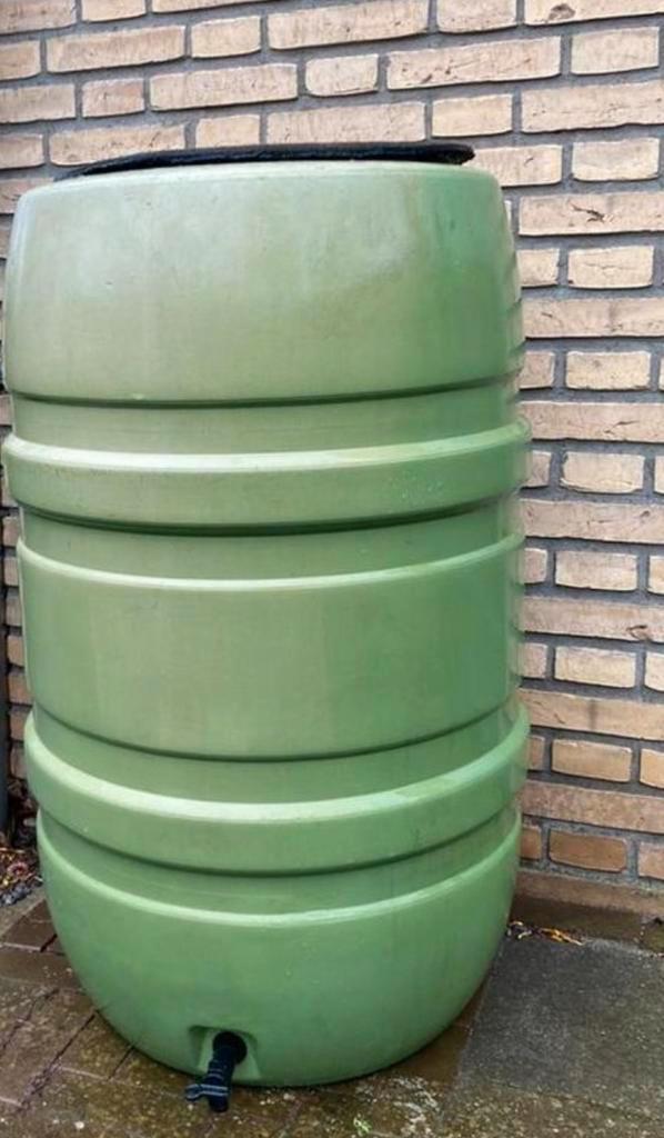 Regenton 210L, Tuin en Terras, Regentonnen, Gebruikt, Kunststof, 150 liter of meer, Met kraantje, Ophalen