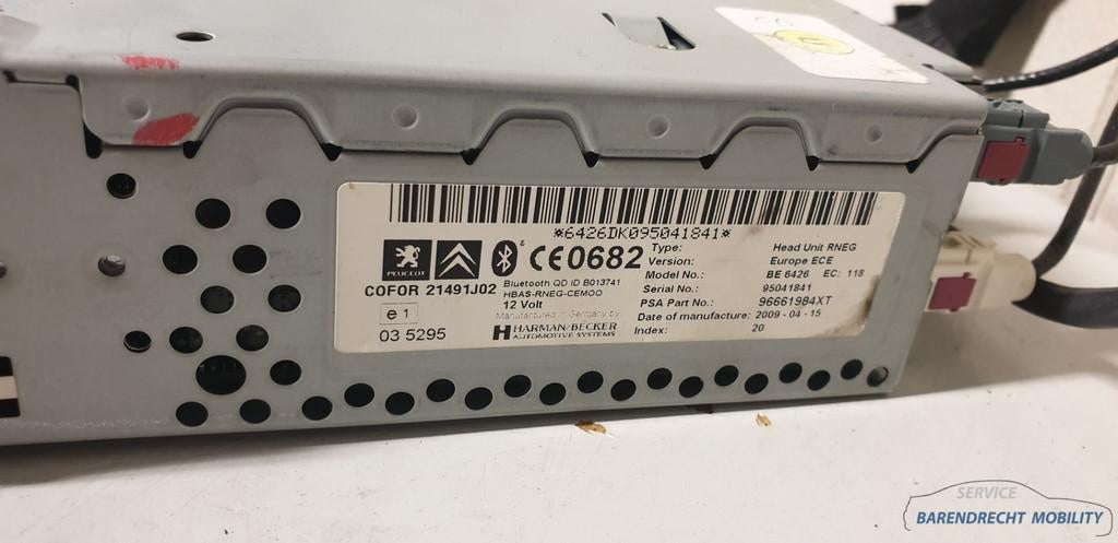 Navigatie systeem RNEG Citro n Peugeot 21491J02 multimedia S, Taurusavenue 1
2132 LS  Hoofddorp, NL, Gebruikt, Contact.group@renault.com