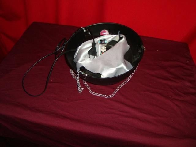 Gebruikt: Showtec Showflame hangend, 20230144, Overige typen, Ophalen of Verzenden, Mteurope@outlook.com, Kleur