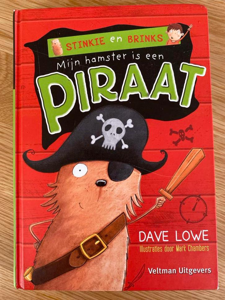 Stinkie en Brinks: Mijn hamster is een piraat - Dave Lowe, Boeken, Kinderboeken | Jeugd | onder 10 jaar, Zo goed als nieuw, Fictie algemeen