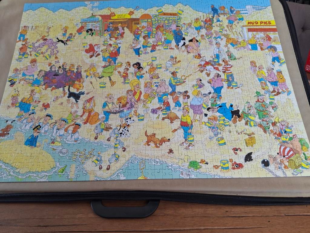 Zandsculpturen, Ophalen, 500 t/m 1500 stukjes, Zo goed als nieuw