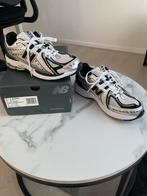 New Balance 1906RA Sneakers - Maat 42.5, Kleding | Heren, Schoenen, Ophalen of Verzenden, Nieuw, Wit, Sneakers of Gympen