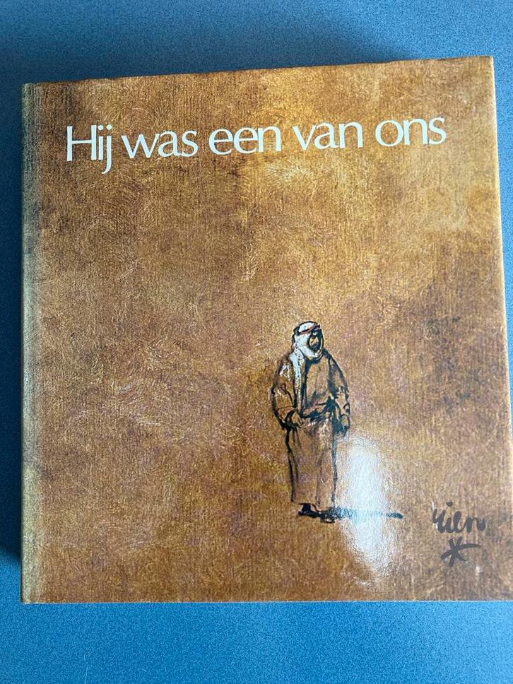 Hij was een van ons - Rien Poortvliet, Boeken, Godsdienst en Theologie, Gelezen, Christendom | Protestants, Ophalen of Verzenden