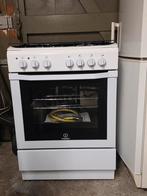 Indesit Gasfornuis - Betrouwbaar en Functioneel, Witgoed en Apparatuur, Fornuizen, Ophalen, Gebruikt, 60 cm of meer, 4 kookzones