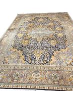Groot Perzisch tapijt kashmir 345x245 zijde vloerkleed, 1185VB, Info@rugsandcarpets.nl, De handelmaatschappij, Groot Perzisch tapijt zijden wollen vloerkleed handgeknoopt