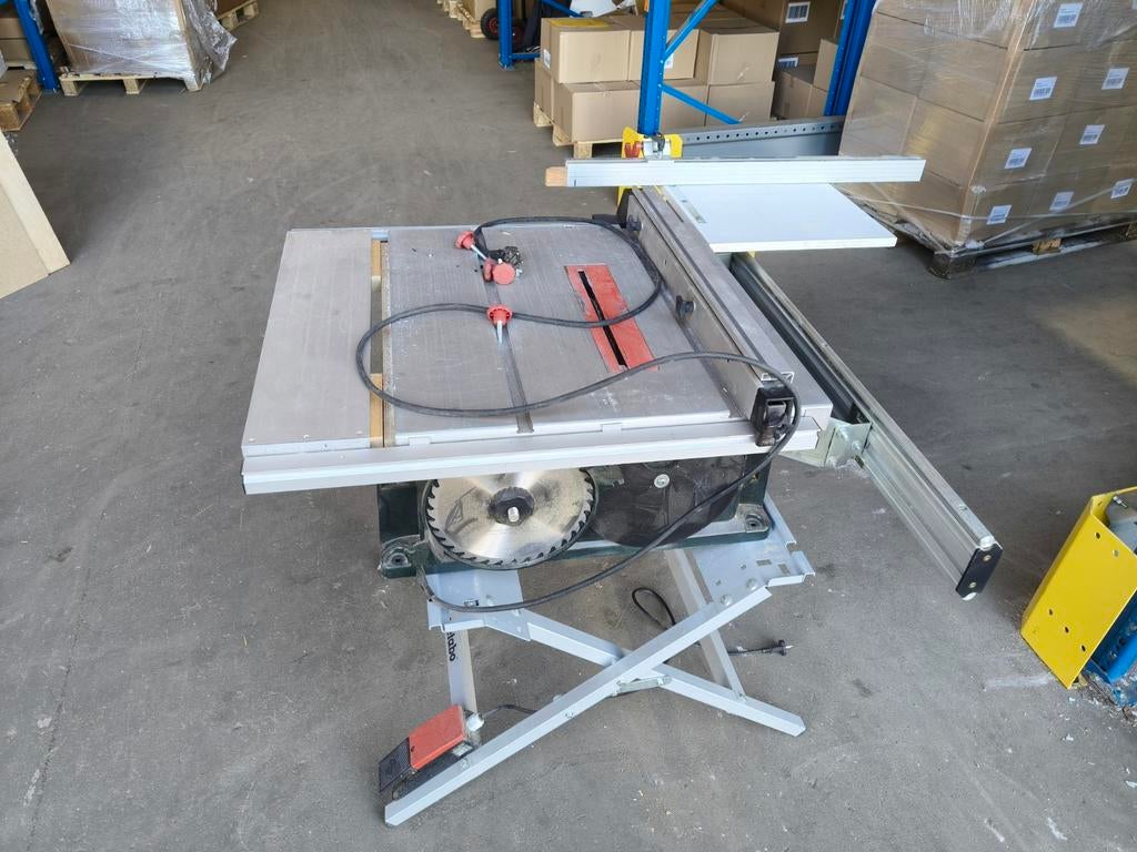 Metabo TS 250 Tafelzaag - Krachtig en Nauwkeurig, Doe-het-zelf en Verbouw, Gereedschap | Zaagmachines, Gebruikt, Cirkelzaag, 70 mm of meer