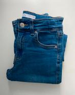 Zara spijkerbroek met cargozakken meisje Maat : 134 | 9 jaar, Kinderen en Baby's, Kinderkleding | Maat 134, Ophalen of Verzenden