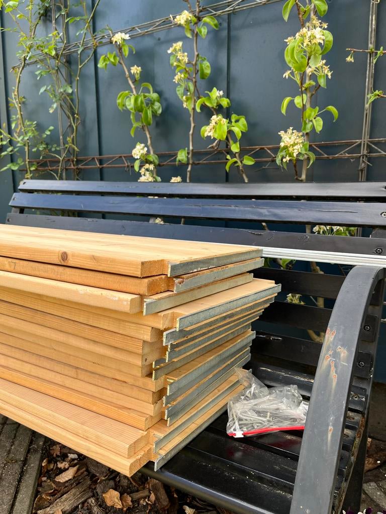 Lundia stelling kast - Robuuste houten planken, Ophalen, Gebruikt