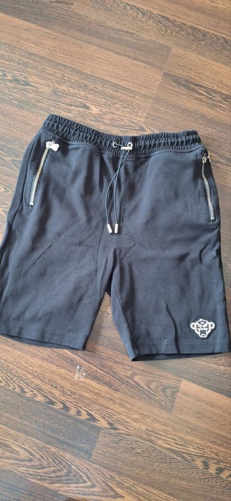 Short Black bananas, Kinderen en Baby's, Kinderkleding | Maat 176, Ophalen of Verzenden, Zo goed als nieuw, Jongen, Broek