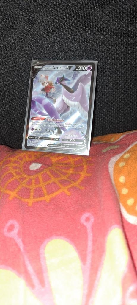 Galarian Articuno V - Pokémon Kaart ter waarde van 13 euro, Ophalen, Zo goed als nieuw, Losse kaart, Foil