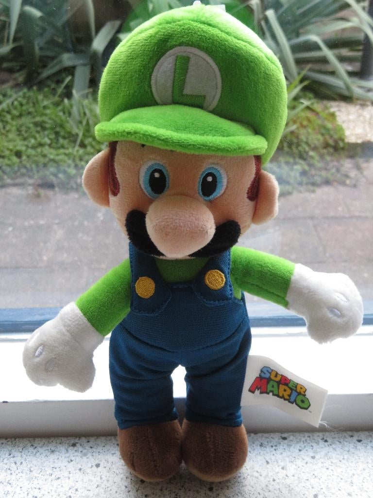 Super Mario Luigi merk Simba Nintendo meet ca 25 cm, Overige typen, Nieuw, Ophalen of Verzenden, Middelgroot (20 tot 80 cm)