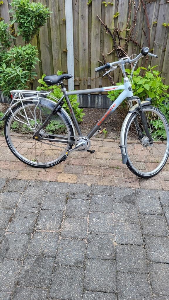 Gazelle Cadiz fiets - kettingkast defect, Fietsen en Brommers, Fietsen | Dames | Damesfietsen, Ophalen