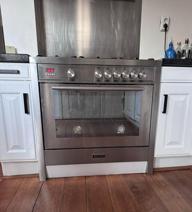 Borretti M-System Fornuis + Oven - RVS, incl. Afzuigkap, Witgoed en Apparatuur, Fornuizen, Ophalen, Gebruikt, Hete lucht, 60 cm of meer