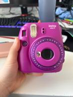 Paarse Polaroid camera met 6 foto's - Zo goed als nieuw, Audio, Tv en Foto, Fotocamera's Analoog, Ophalen of Verzenden, Zo goed als nieuw