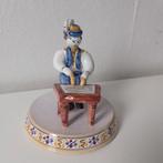 Mooie porselein muziekan beeldje
Hoogte 15 cm
Doorsn, Ophalen of Verzenden, Zo goed als nieuw