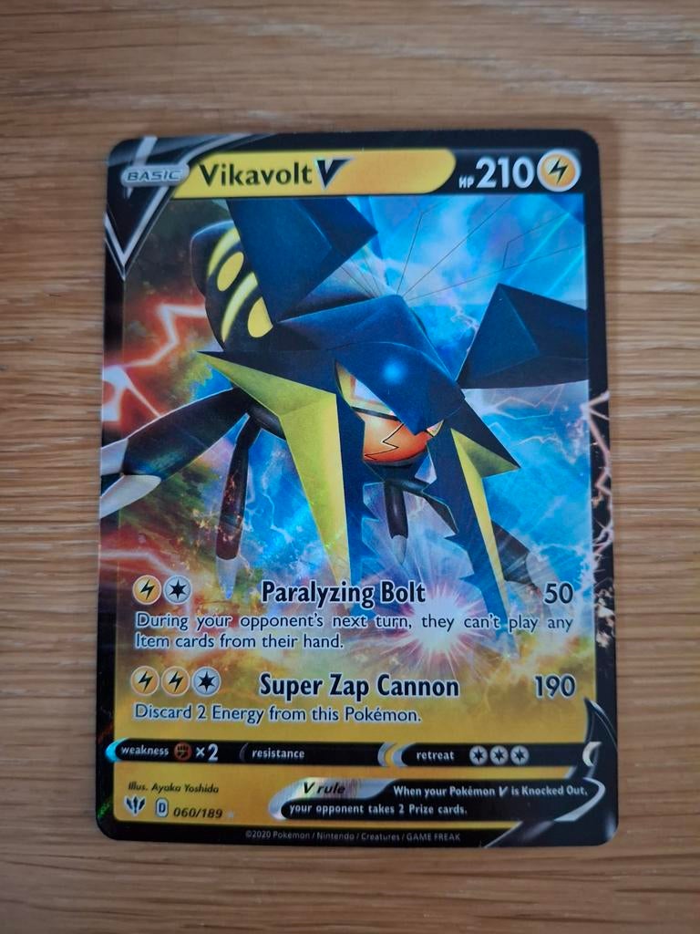 Vikavolt V 060/189 Darkness Ablaze Pokémon kaart, Ophalen of Verzenden