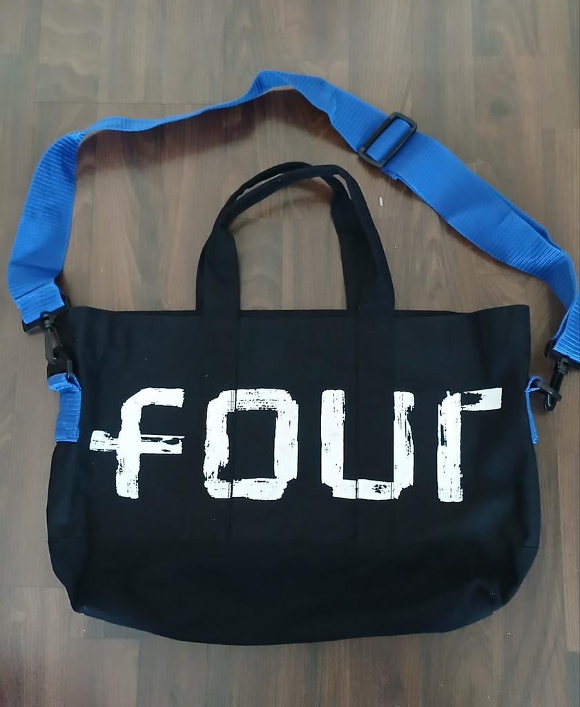 FOUR Amsterdam shopper - Zwart met blauwe band"., Ophalen of Verzenden, Nieuw, Zwart, 30 cm of meer