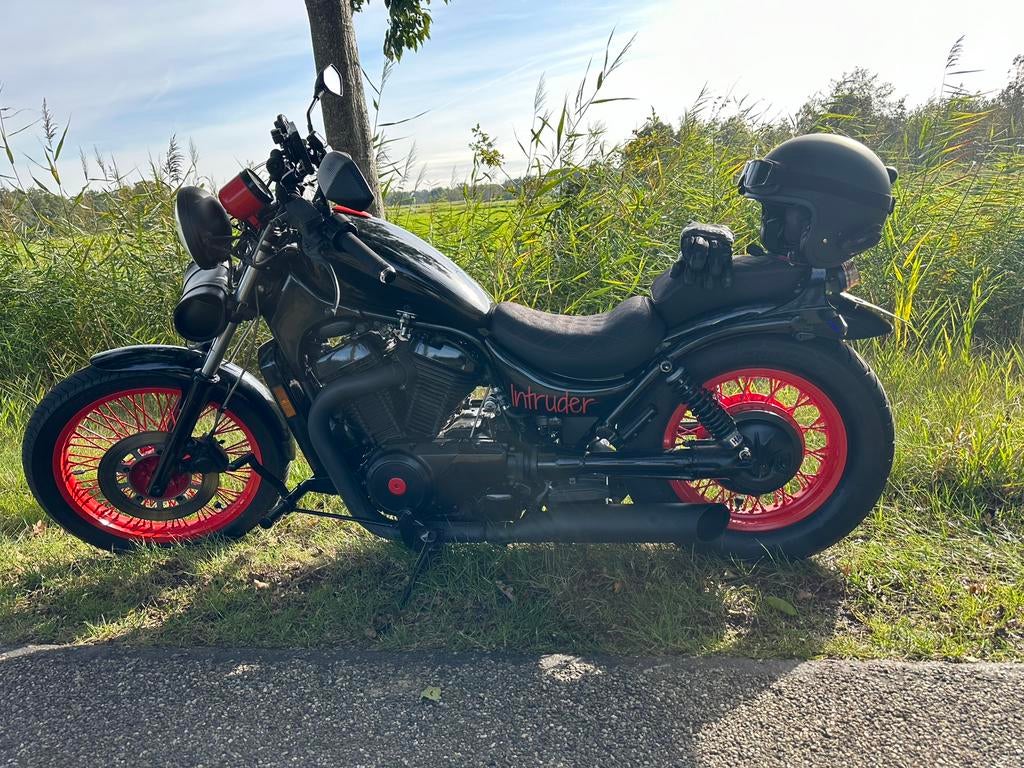 Volledig gerestaureerde Suzuki 700 Intruder, Motoren, Motoren | Suzuki, Particulier, Chopper