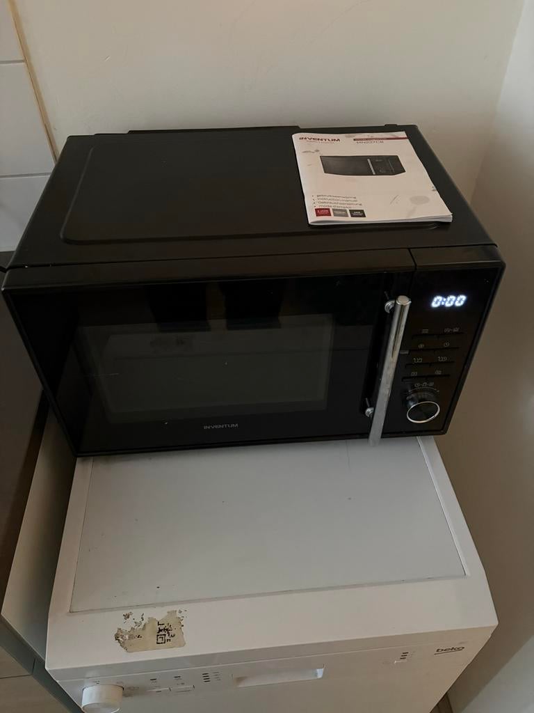Inventum MN237CB Vrijstaande Combimagnetron 23L, Witgoed en Apparatuur, Magnetrons, Combimagnetron, Grill, Ophalen of Verzenden